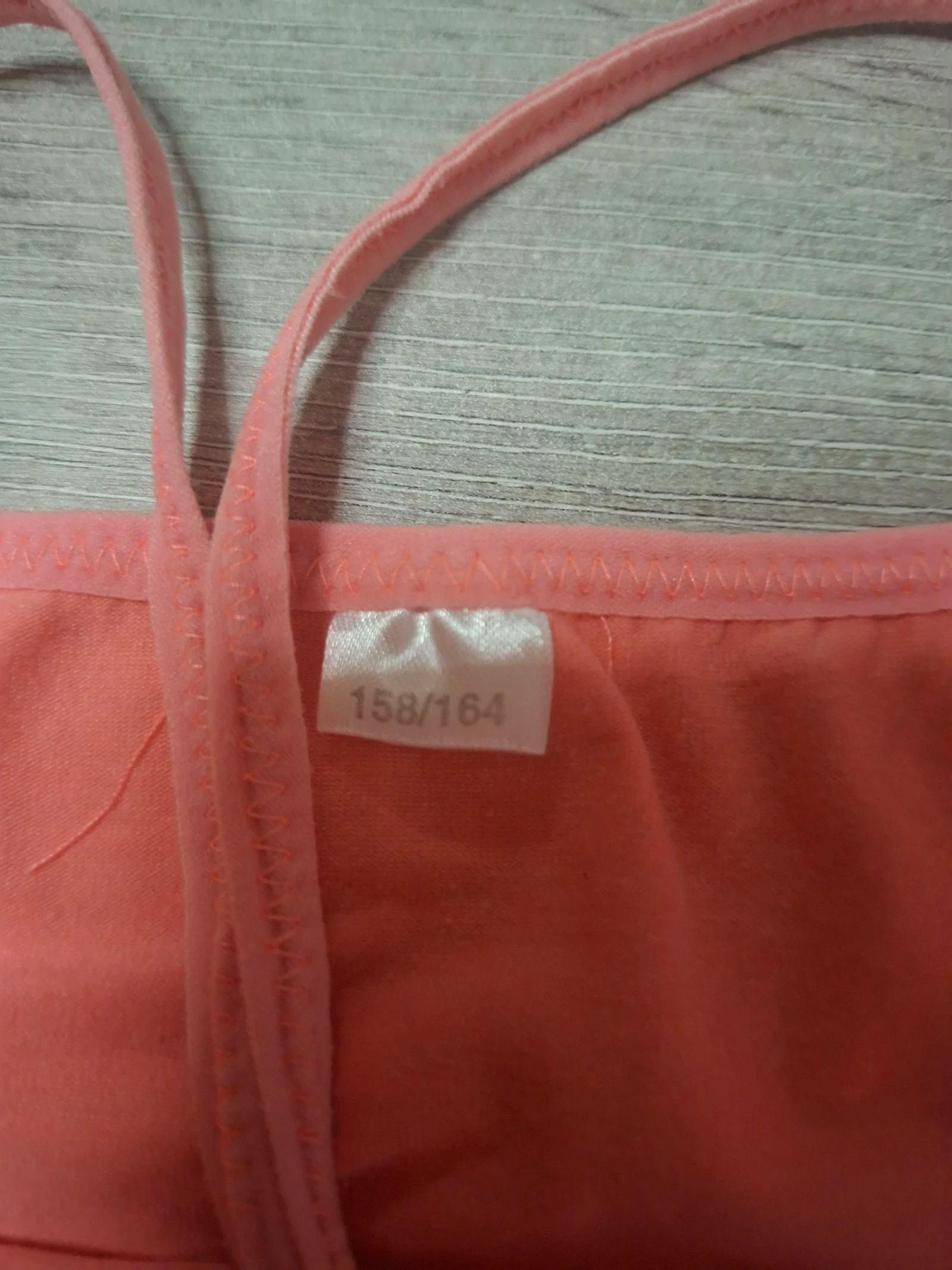 🌷F2-09🌷Top feminino coral com alças finas – Tamanho 158/164 – Leve e confortável🌷 – photo 3